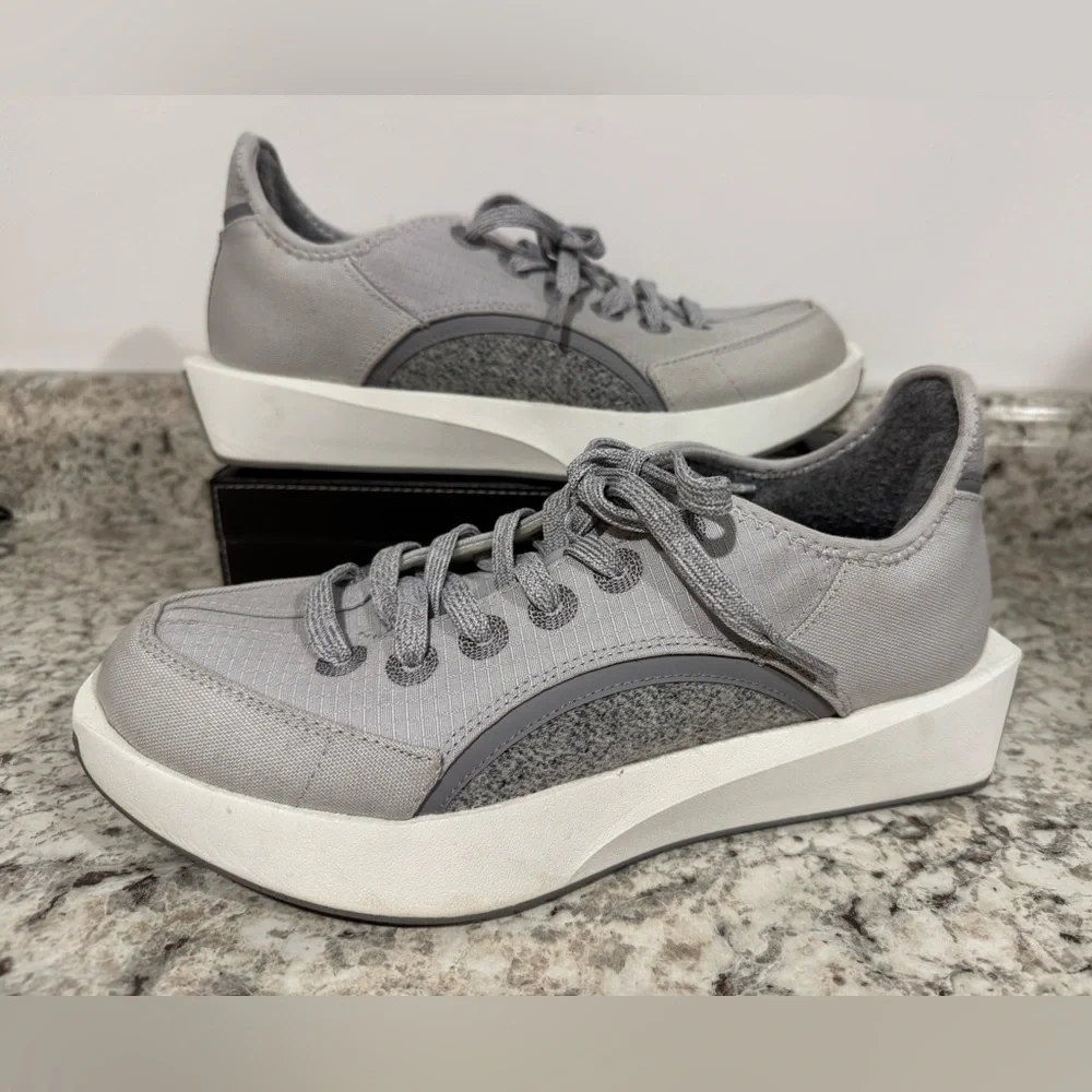 Allbirds Women's Risers Blizzard Low Top Trainers Sneakers Size 10 Gray White